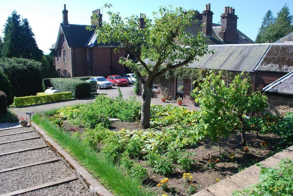 Lands Of Loyal Hotel Alyth Exterior photo